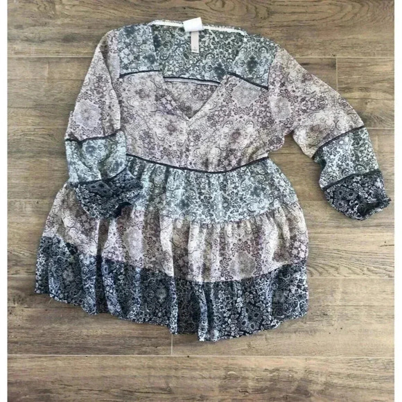 Knox Rose Tops - Knox Rose Blouse 3/4 Sleeve v neck casual size small sheer paisley multicolor